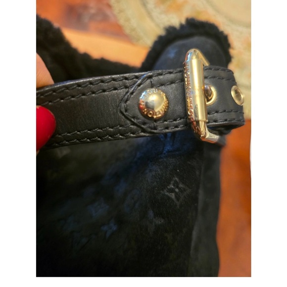 Louis Vuitton Black Knee-High Boots - Picture 12 of 15